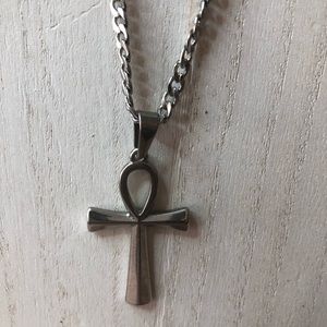 Men’s Cross Pendant Necklace